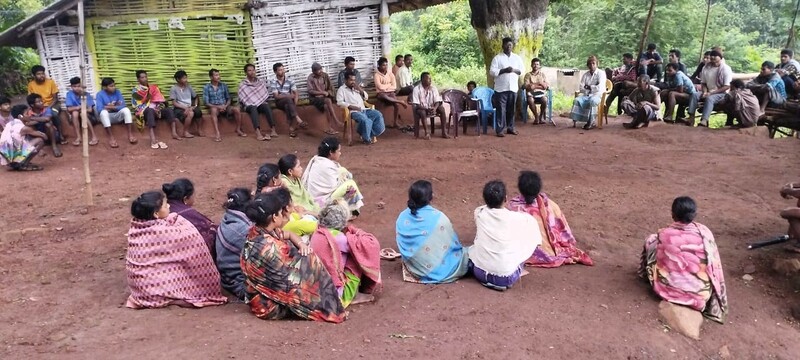 Village-Meeting